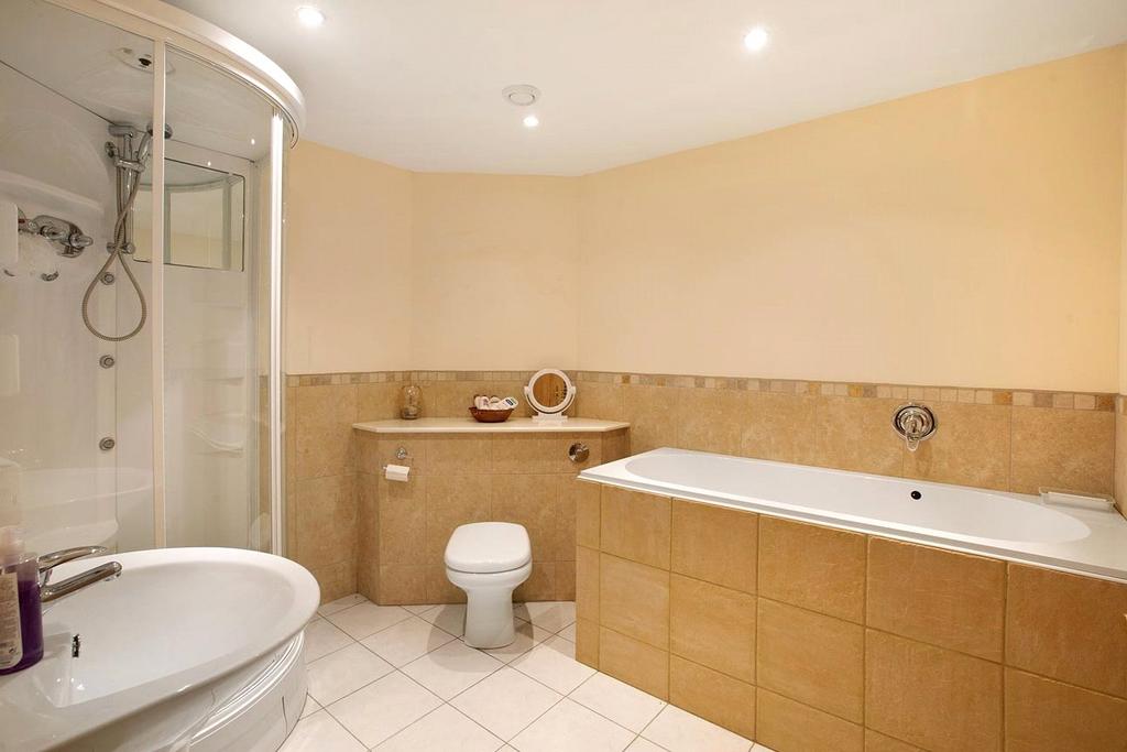 Lg Bathroom