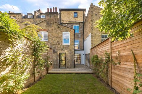 3 bedroom terraced house for sale, Cadogan Terrace, Hackney, London, E9