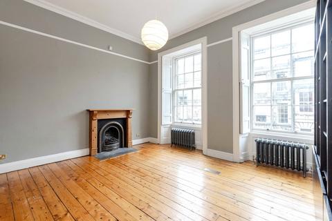 4 bedroom apartment to rent, Hart Street, New Town, Edinburgh