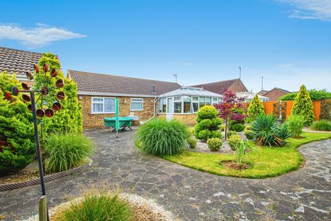 3 bedroom detached bungalow for sale, Hawkendon Road, Clacton-on-Sea, CO16