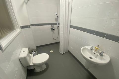 9 Charter Street, Oldham, OL1 3RQ