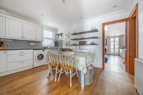 3 bedroom end of terrace house for sale, Crown Terrace, Crown Lane, Southgate