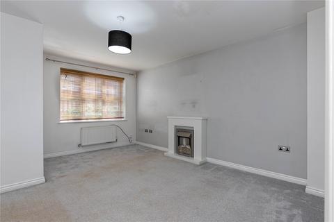 3 bedroom link detached house to rent, Heyden Close, Macclesfield, Cheshire, SK10