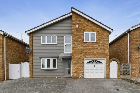 4 bedroom detached house for sale, St. James Park, Chelmsford CM1