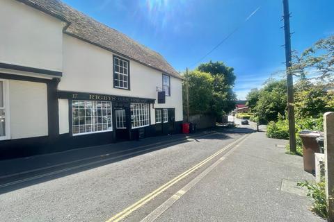2 bedroom flat to rent, Chantry Street, Andover, SP10
