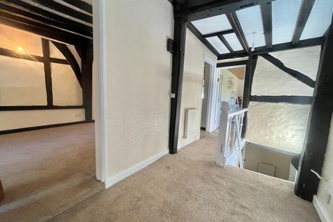 2 bedroom flat to rent, Chantry Street, Andover, SP10