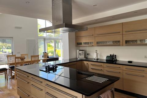 34 Boreland Road, Kirkcudbright, DG6 4JB