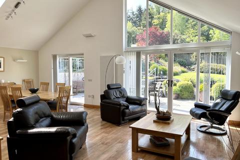 34 Boreland Road, Kirkcudbright, DG6 4JB