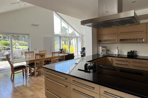 34 Boreland Road, Kirkcudbright, DG6 4JB