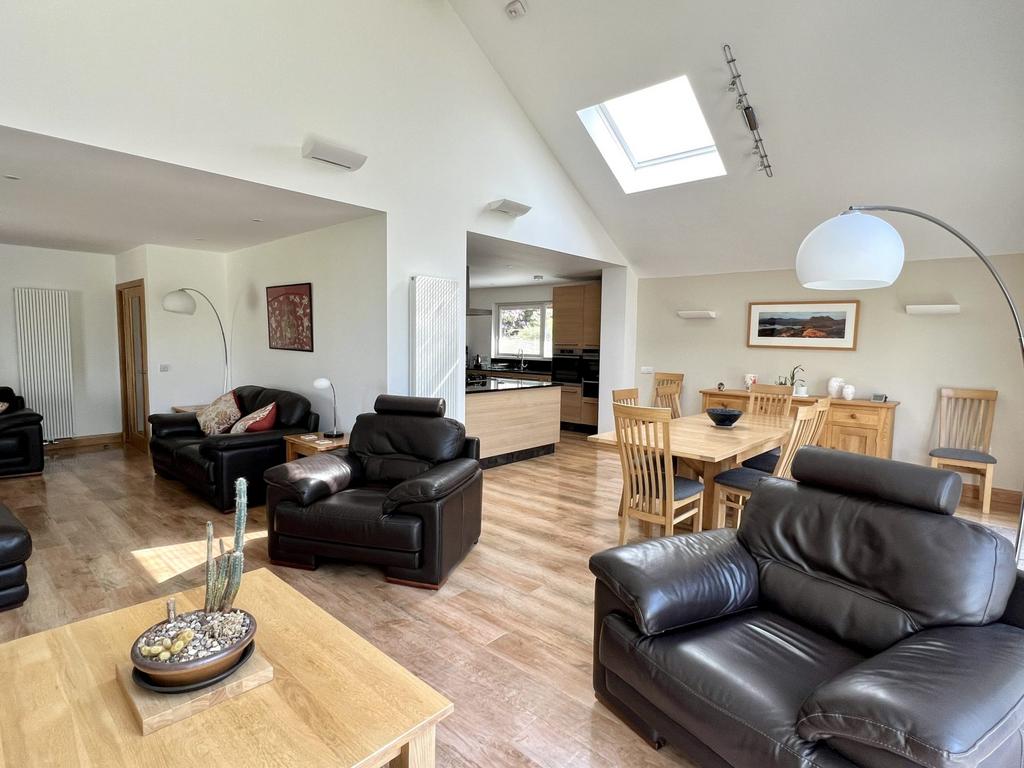 34 Boreland Road, Kirkcudbright - Williamson and H