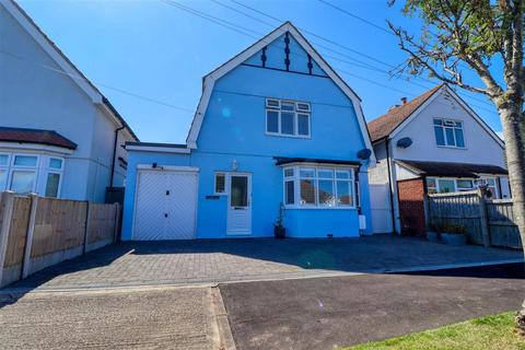 3 bedroom detached house for sale, Holland on Sea CO15