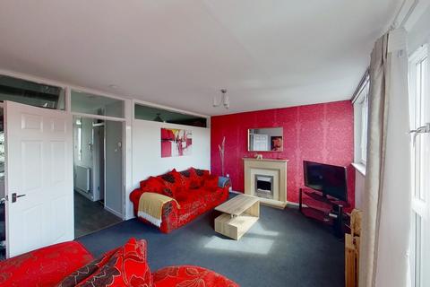 2 bedroom maisonette to rent, Commercial Court, Glasgow, G5