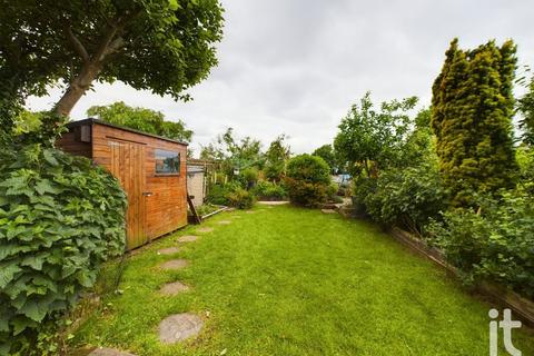 3 bedroom semi-detached house for sale, Norwood Avenue, High Lane, Stockport, SK6