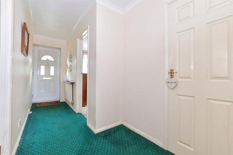 9 Albion Close, Herne Bay, CT6 7LS