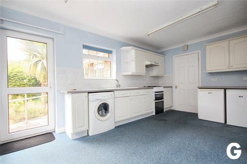 2 bedroom bungalow for sale, Christchurch Road, Ringwood, Hampshire, BH24