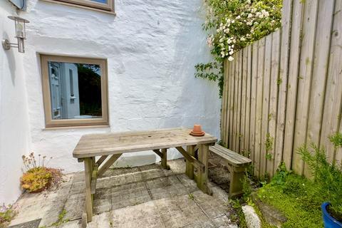 2 bedroom cottage for sale, Penrose, PL27