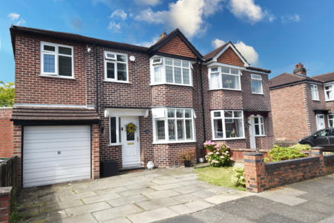 4 bedroom semi-detached house for sale, Ullswater Road, Flixton, M41