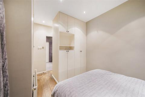 undefined, Gosfield Street, Fitzrovia, London, W1W