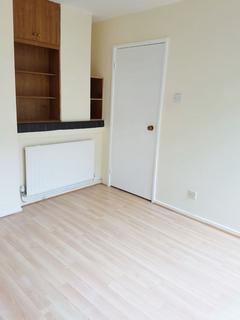 3 bedroom end of terrace house to rent, Belstedes, Basildon SS15