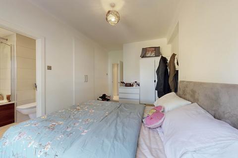 1 bedroom apartment to rent, Grove End Gardens, 33 Grove End Road, St John's Wood, London, NW8