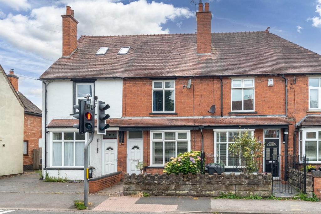 Stourbridge Road, Bromsgrove... 2 bed terraced house for sale £205,000