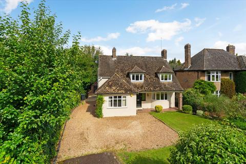 3 bedroom detached house for sale, Leamington Road, Broadway, Worcestershire, WR12