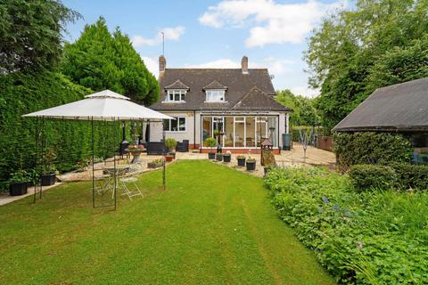 3 bedroom detached house for sale, Leamington Road, Broadway, Worcestershire, WR12