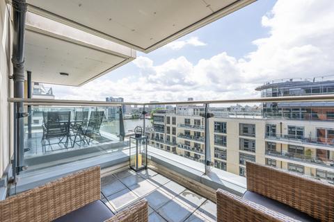 2 bedroom flat for sale, Fountain House, The Boulevard, Imperial Wharf