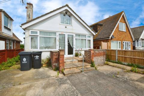 2 bedroom detached bungalow for sale, Jaywick, Clacton-on-Sea CO15