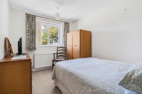 2 Hampden Drive, Kidlington, OX5 2LR