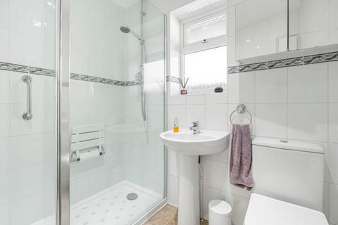 2 Hampden Drive, Kidlington, OX5 2LR