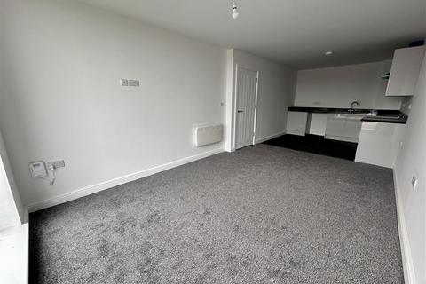 2 bedroom apartment to rent, Scholes Lane, St. Helens WA10