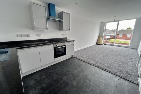 2 bedroom apartment to rent, Scholes Lane, St. Helens WA10