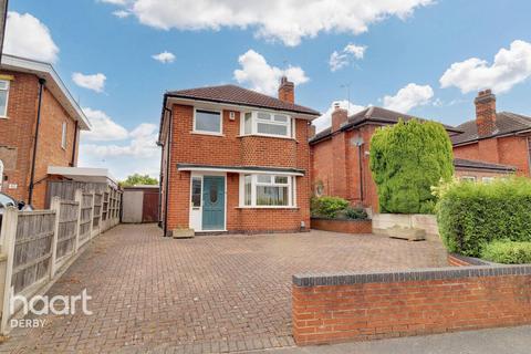 3 bedroom detached house for sale, Greenland Avenue, Mackworth