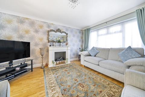 39 Adelaide Drive, Sittingbourne, ME10 1YE