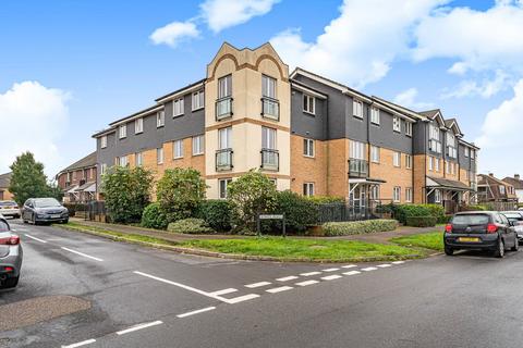 1 bedroom apartment for sale, Bowes Road, STAINES, TW18