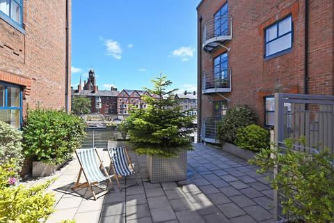 1 bedroom flat to rent, Emperors Wharf, Skeldergate, York, YO1