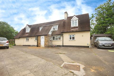 3 bedroom detached house for sale, Nevendon Road, Wickford, SS12