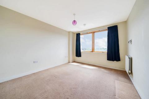 2 bedroom flat for sale, Central Reading,  Berkshire,  RG1