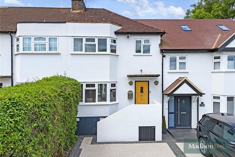 3 bedroom terraced house for sale, Rous Road, Essex IG9