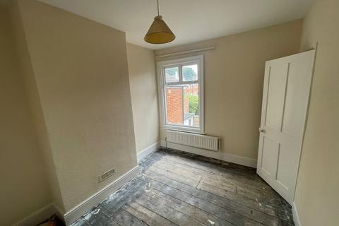 2 bedroom terraced house to rent, Suffolk Road, Ipswich IP4