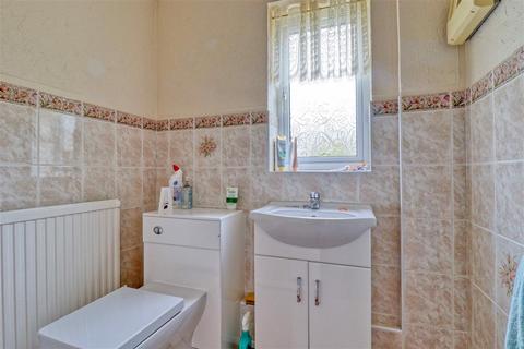 3 bedroom detached house for sale, Frinton on Sea CO13