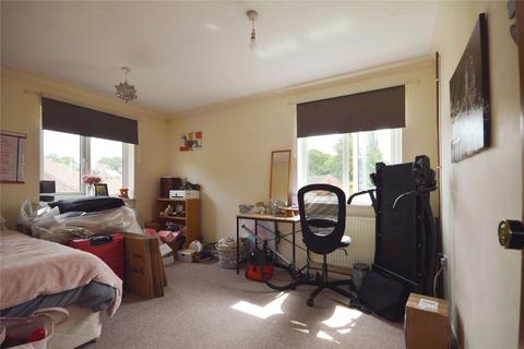 3 Cedar Close, Brantham, Manningtree, CO11 1TQ