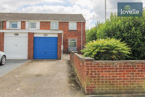 3 bedroom end of terrace house for sale, Willingham Street, Grimsby DN32