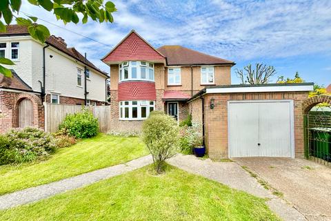 5 bedroom detached house for sale, Holmesdale Road, Bexhill-on-Sea, TN39