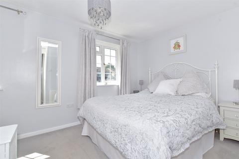 10 Broadoak, Leybourne, West Malling, ME19 5PZ