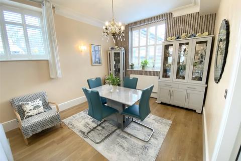 3 bedroom apartment for sale, The Walker Apartments, Hartsbridge Road, Oakengates, Telford, TF2