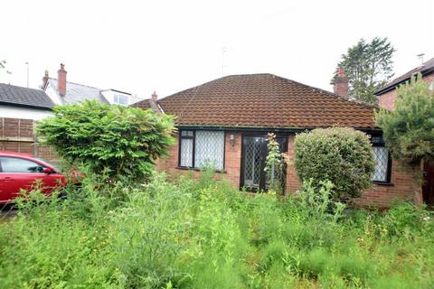 2 bedroom bungalow for sale, Victoria Avenue East, Manchester, Greater Manchester, M40 5SH