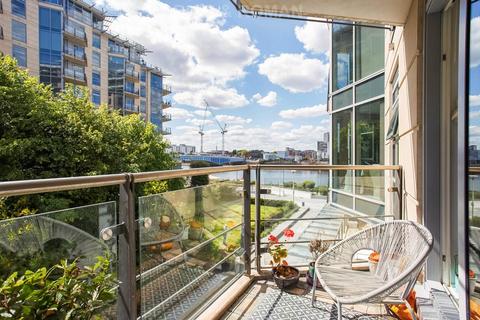 2 bedroom apartment for sale, Juniper Drive, London SW18