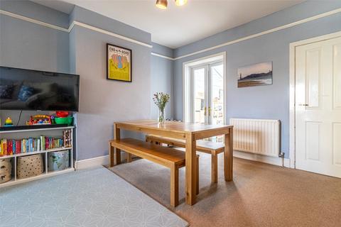 61 Lansdown Road, Swindon, SN1 3NF